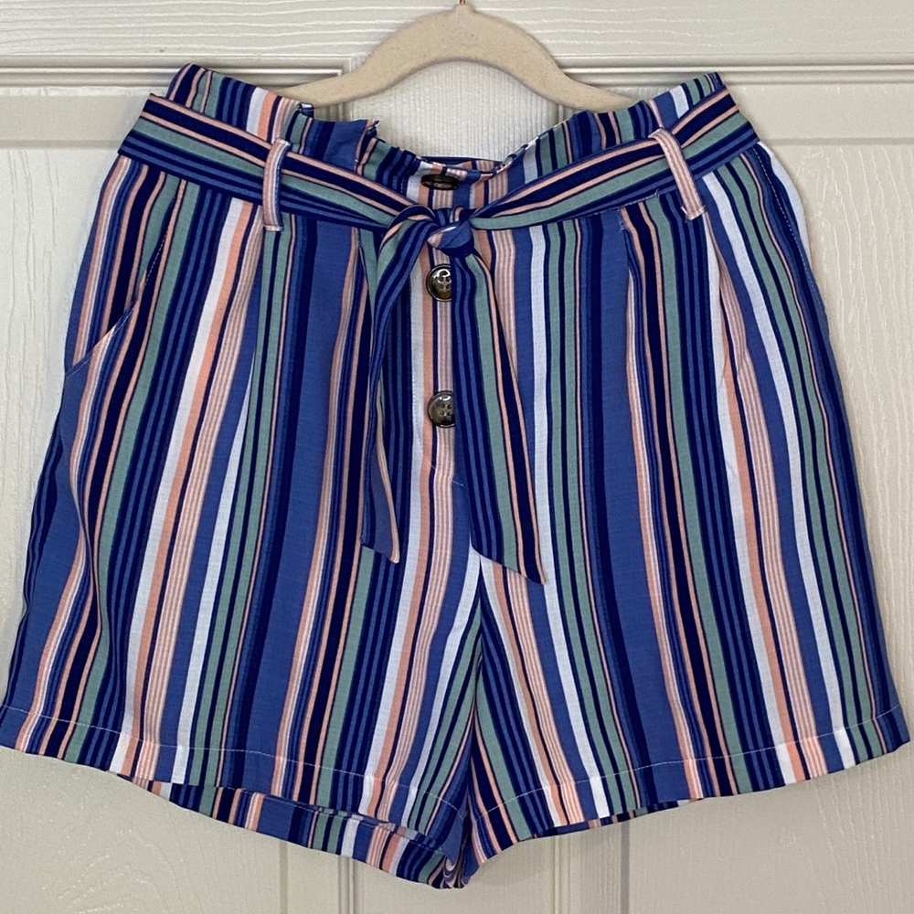 Striped Rayon shorts